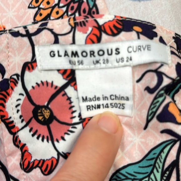 Plus size Glamorous Curve open back tunic - Picture 9 of 10